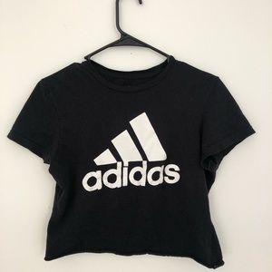SOLD! 🖤▫️🖤DIY CROPPED ADIDAS T-shirt 🖤▫️🖤